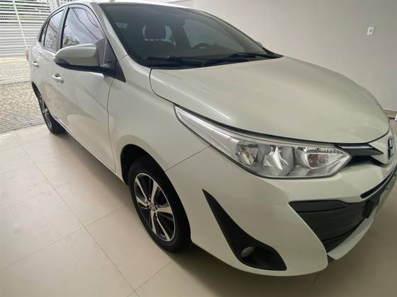 TOYOTA YARIS 1.5 16V FLEX SEDAN XS MULTIDRIVE TOYOTA YARIS 1.5 16V FLEX SEDAN XS MULTIDRIVE